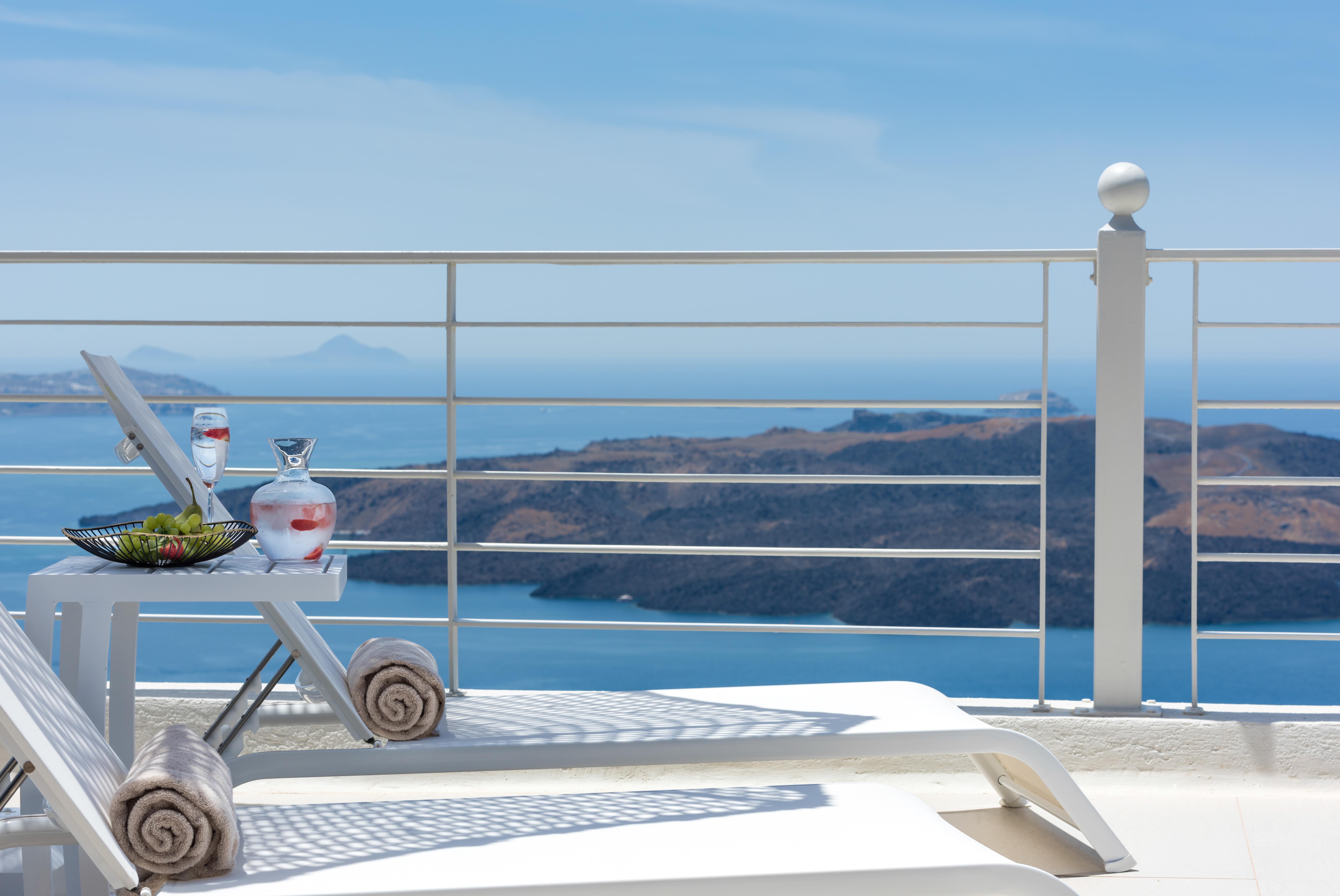 Nefeles Luxury Hotel Fira (Santorini)
