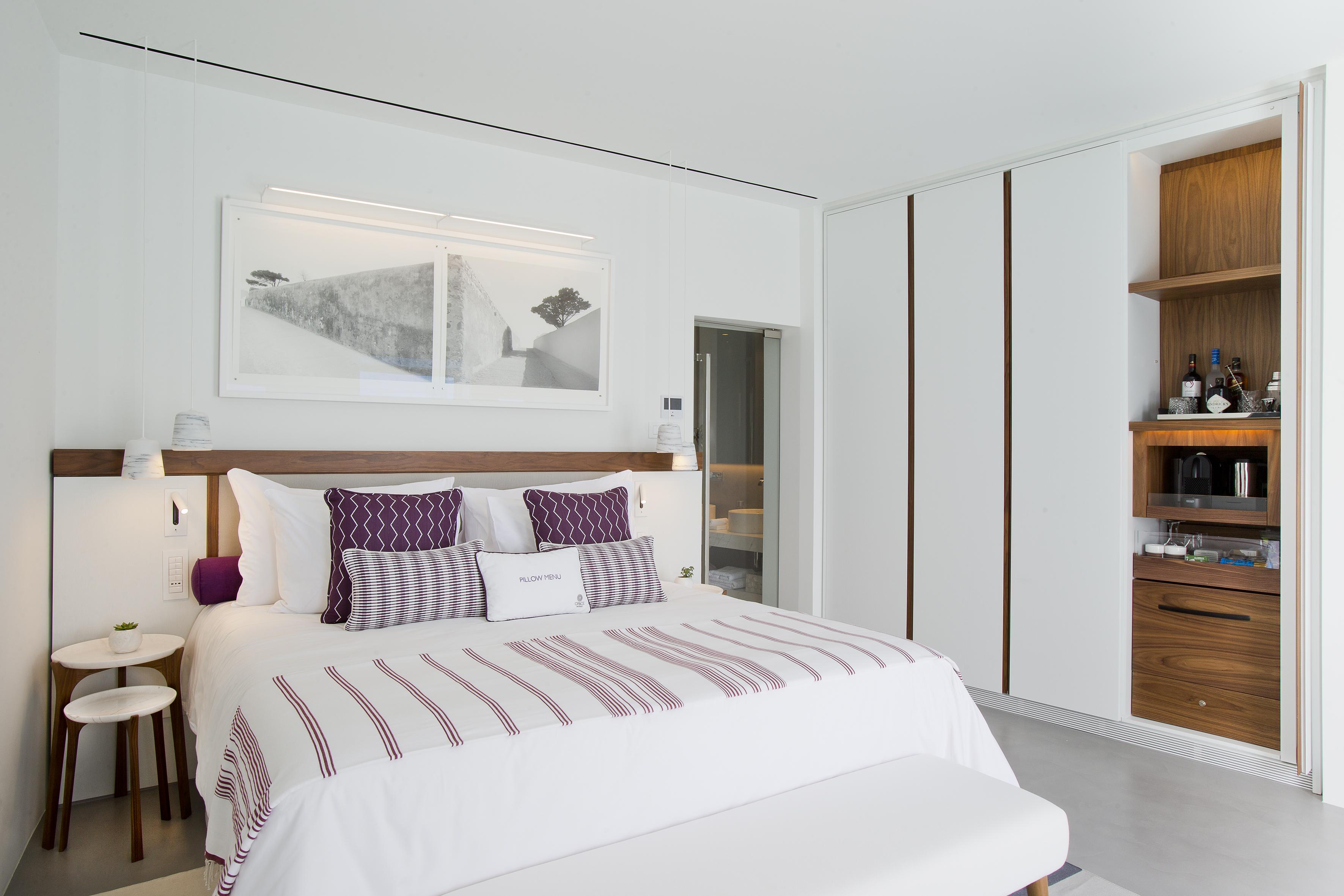 Grace Hotel, Collection 5*