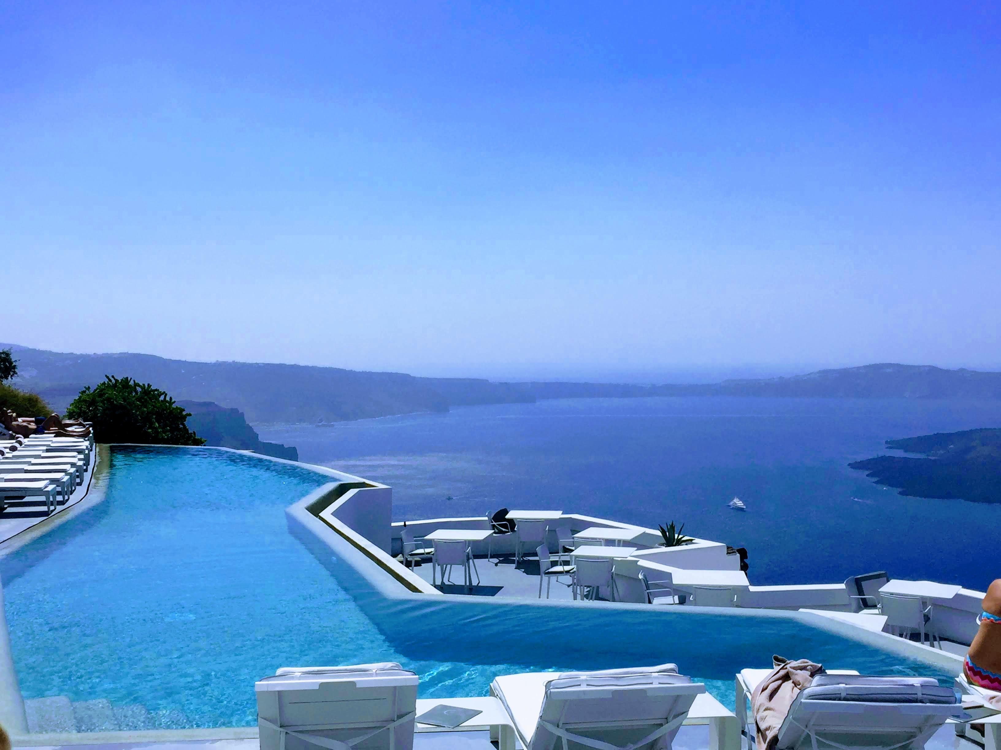 Hotel Grace Hotel, Collection