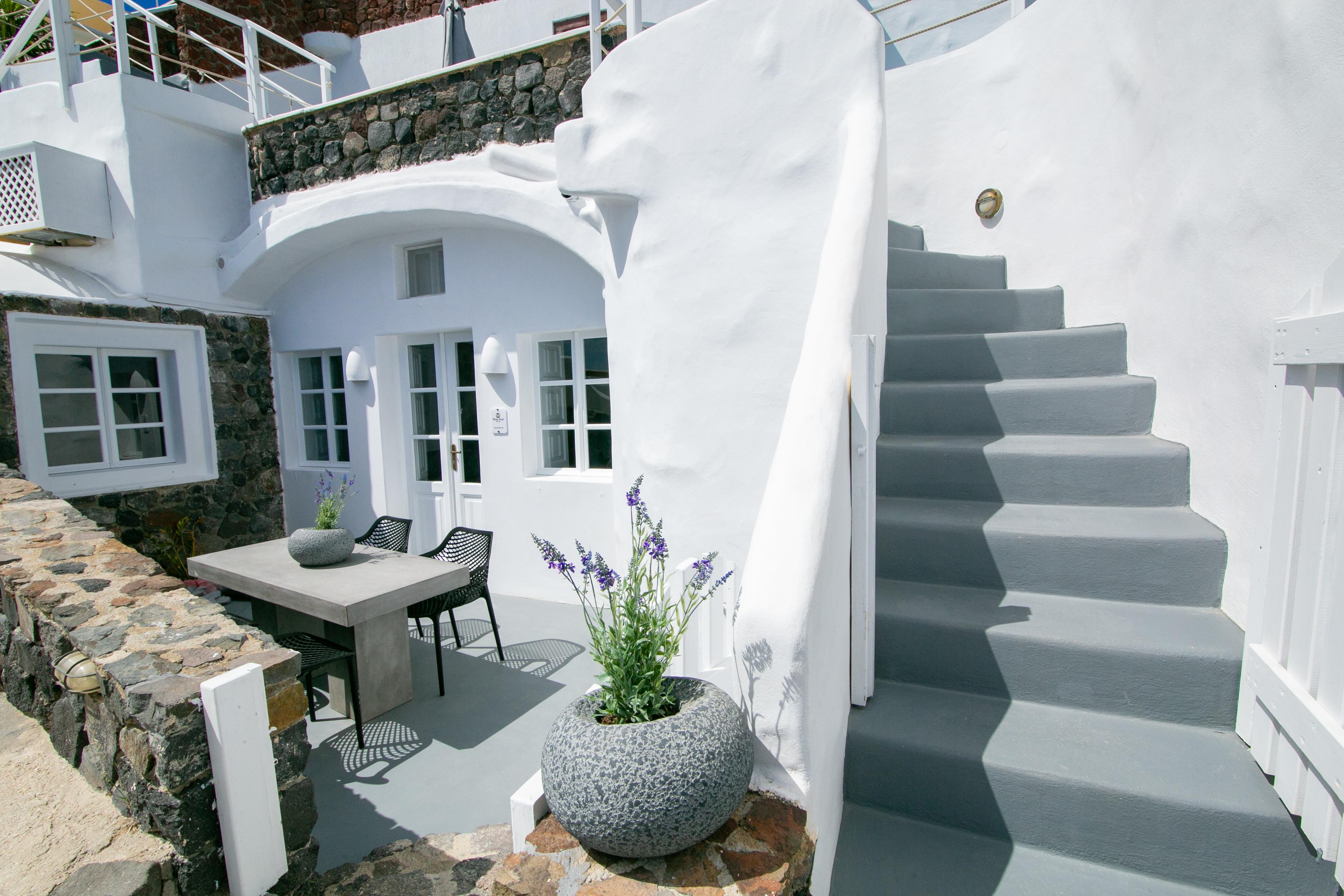 White Pearl * Oía