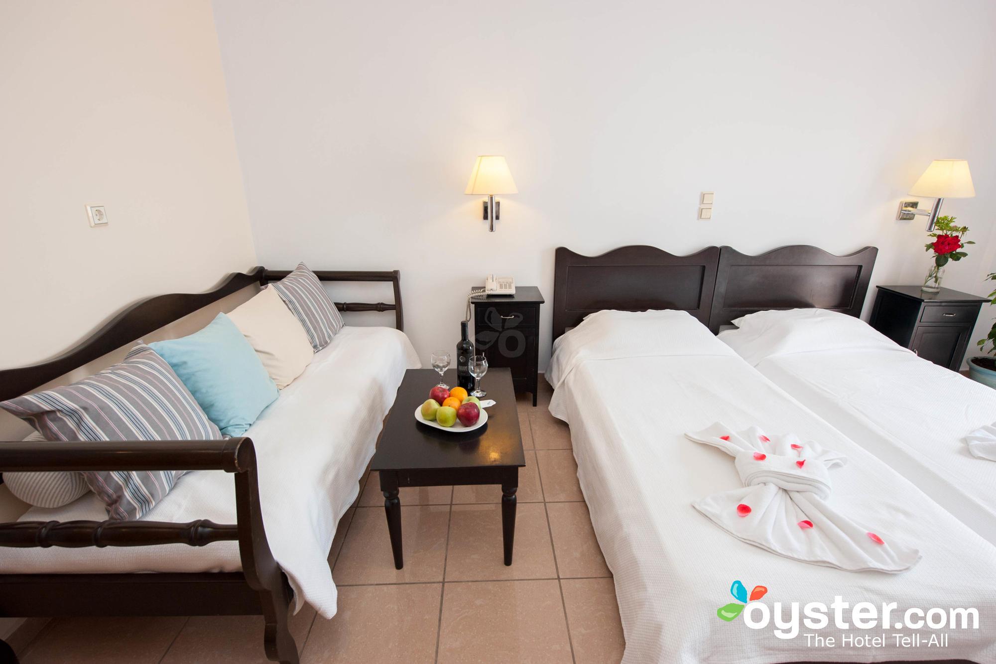 Hotel Theoxenia Caldera 4*