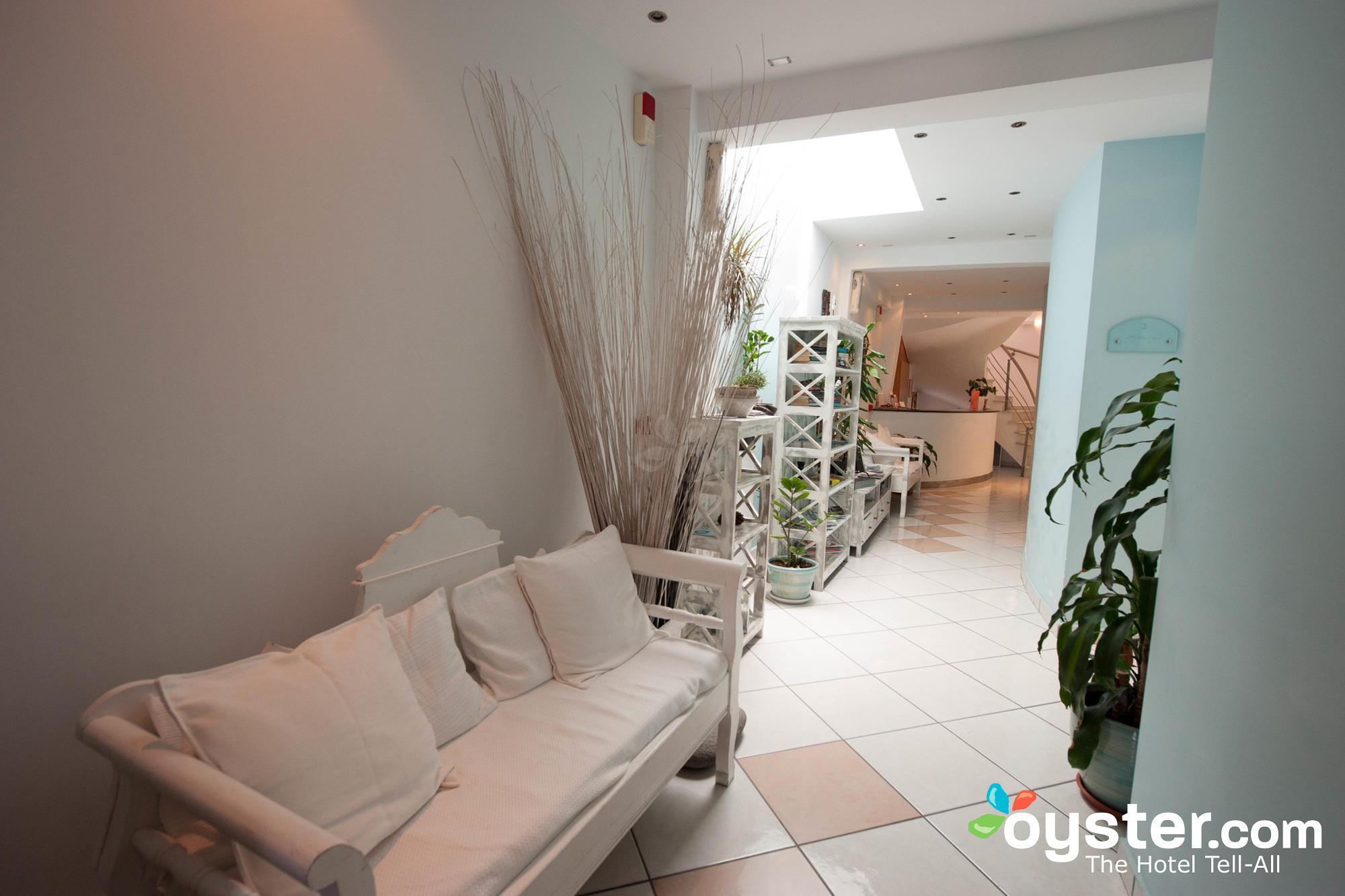 Theoxenia Caldera Hotel