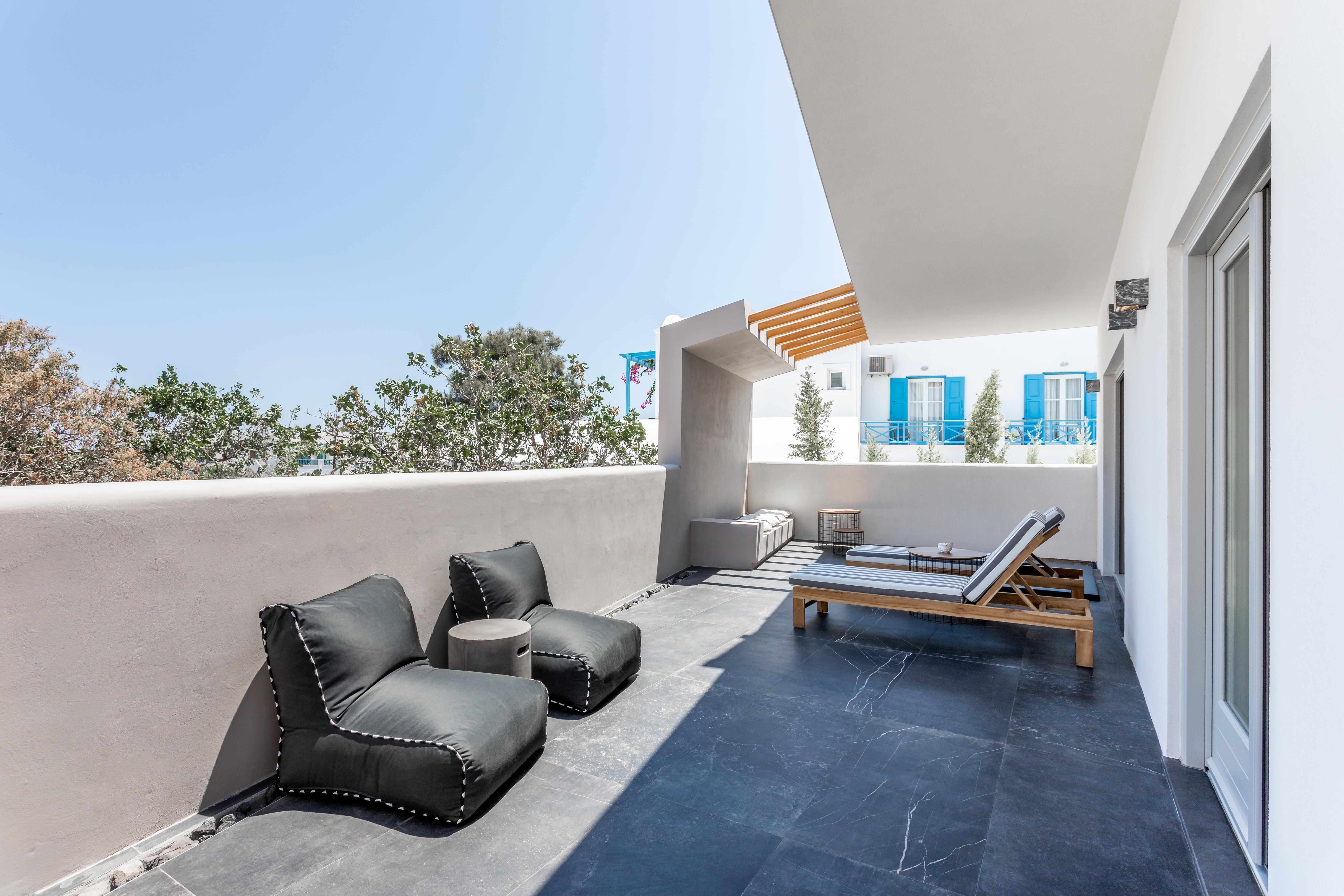 Aegean Gem 4* Kamari (Santorini)