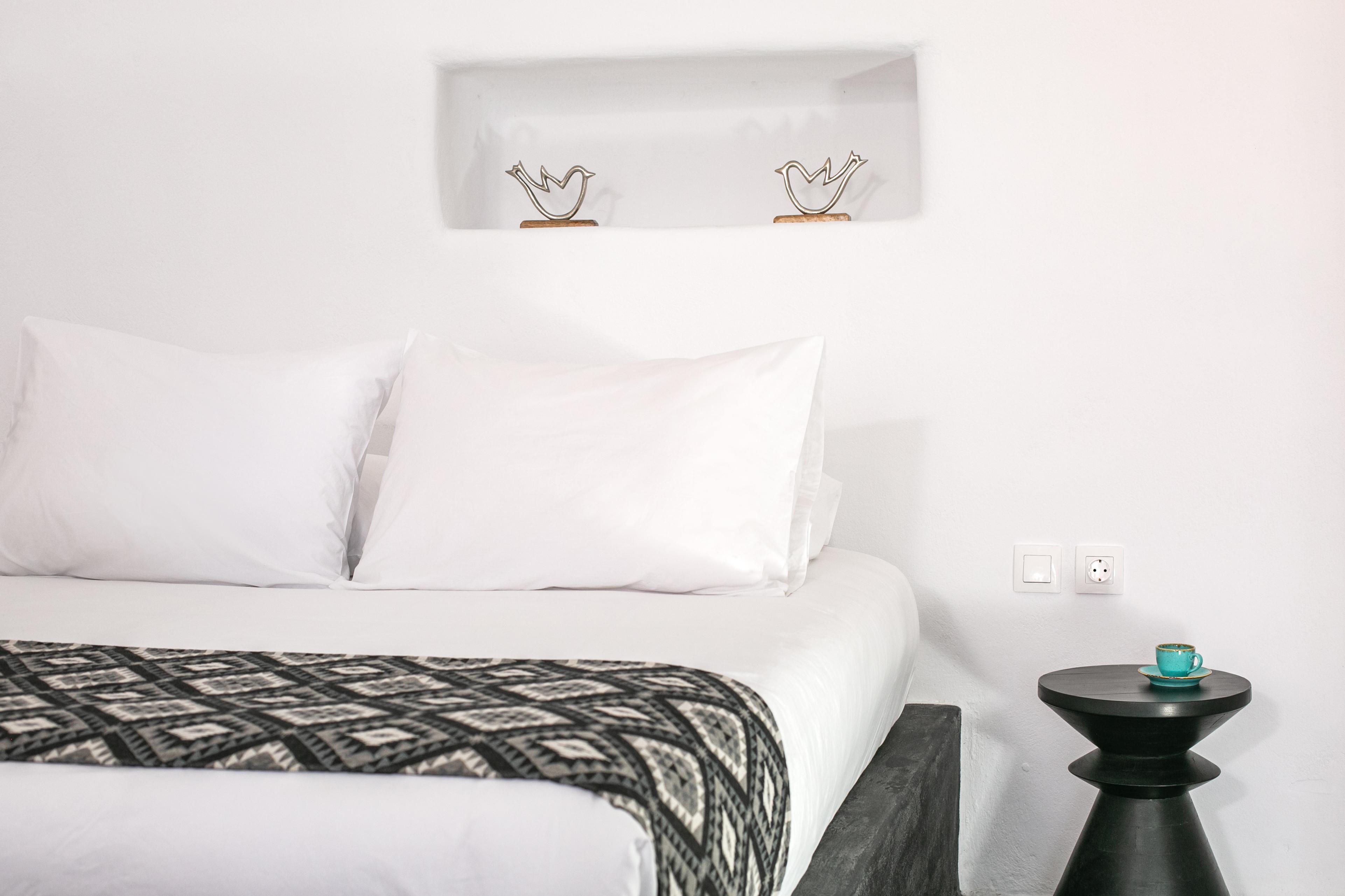 Elysian Santorini Hotel