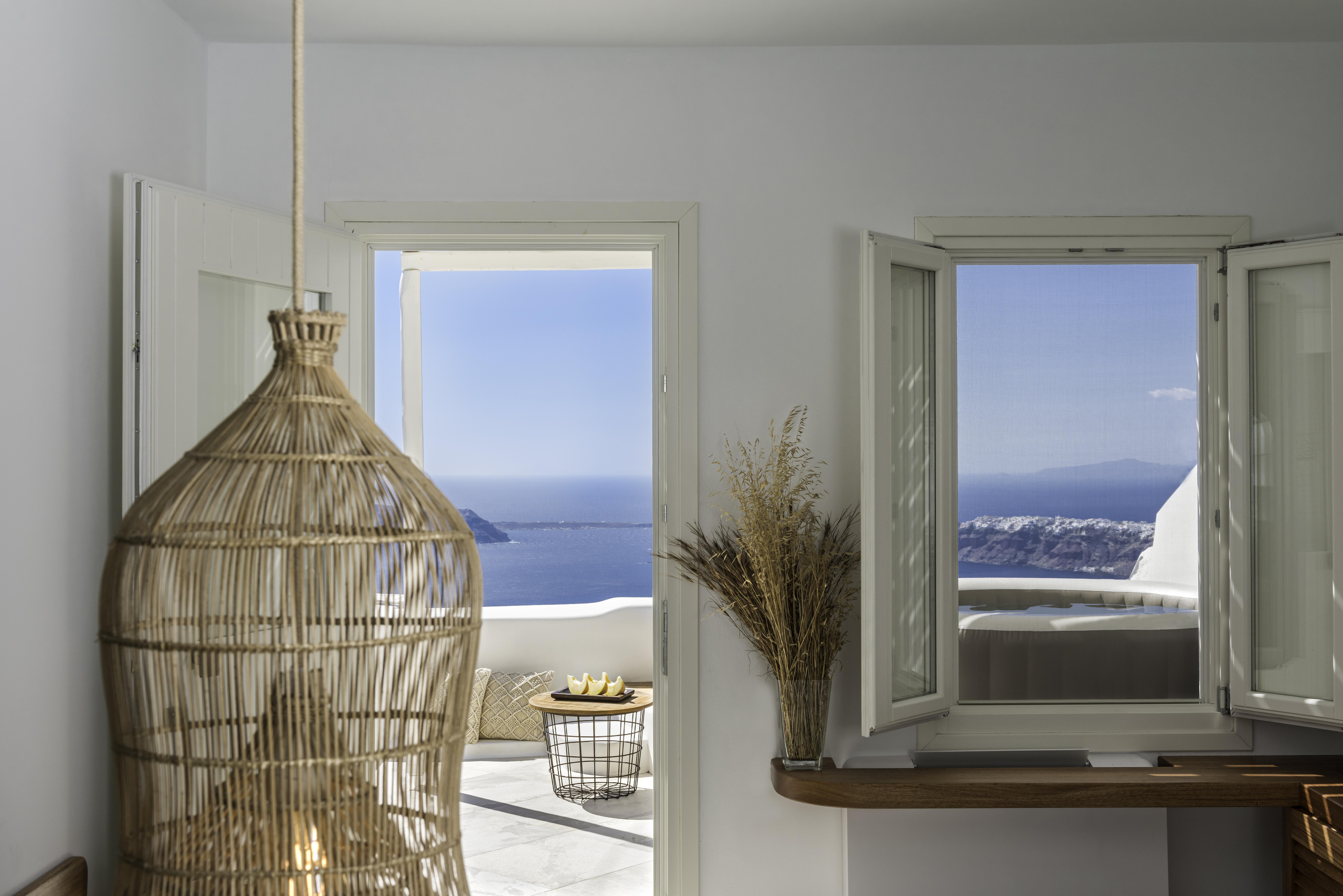 White Santorini Hotel