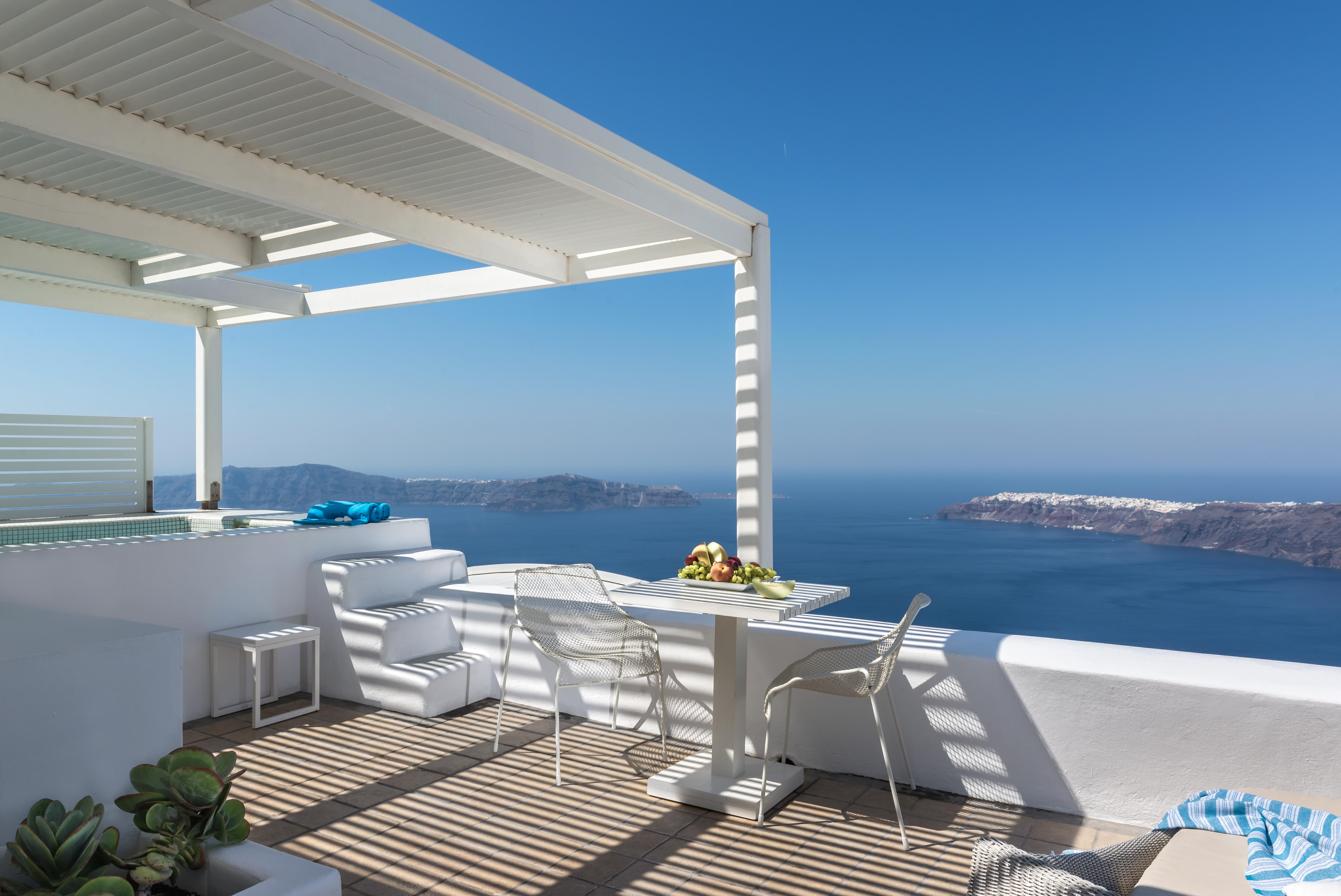 White Santorini Hotel 4*