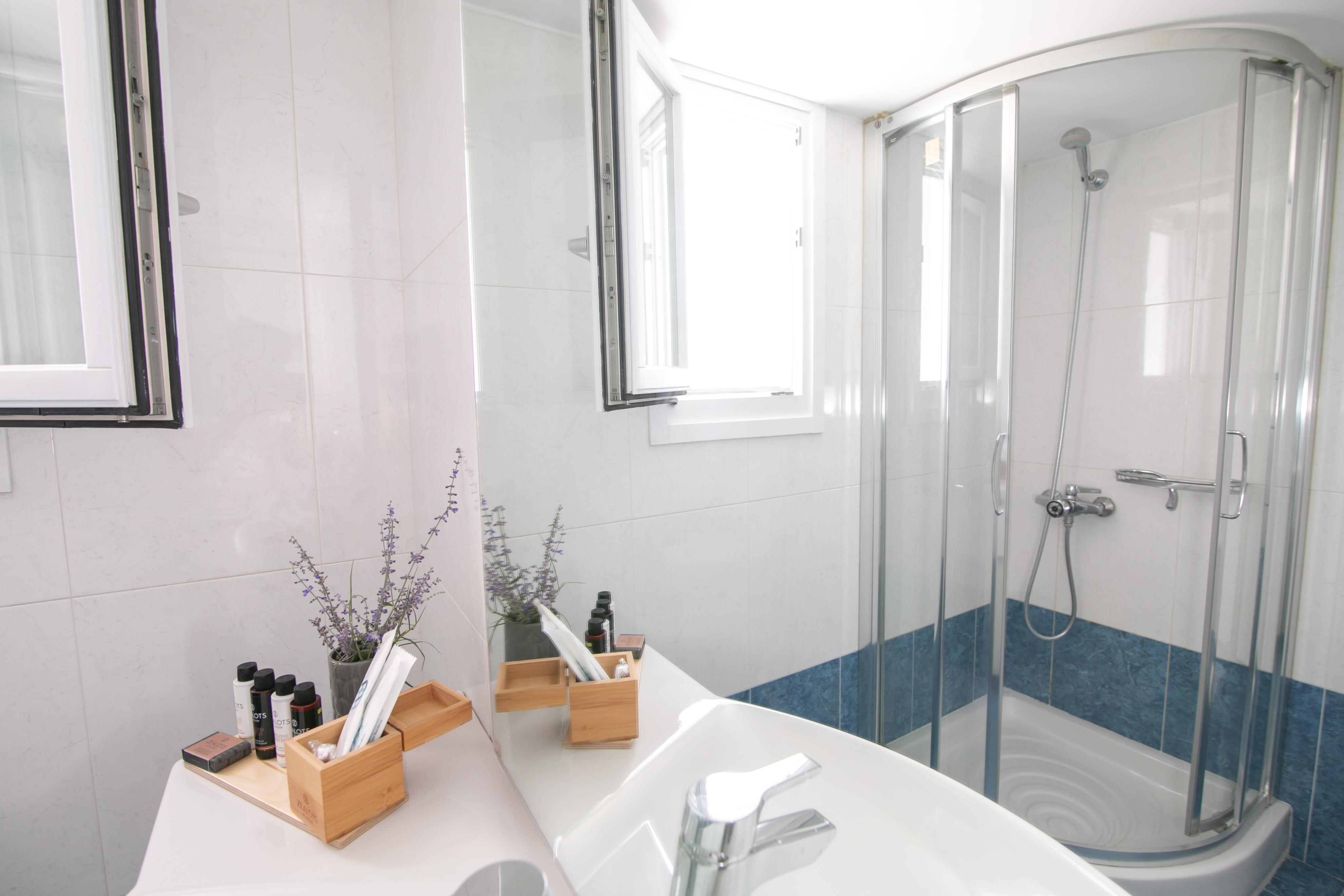 Apanomeria Boutique Aparthotel Oia (Santorini)