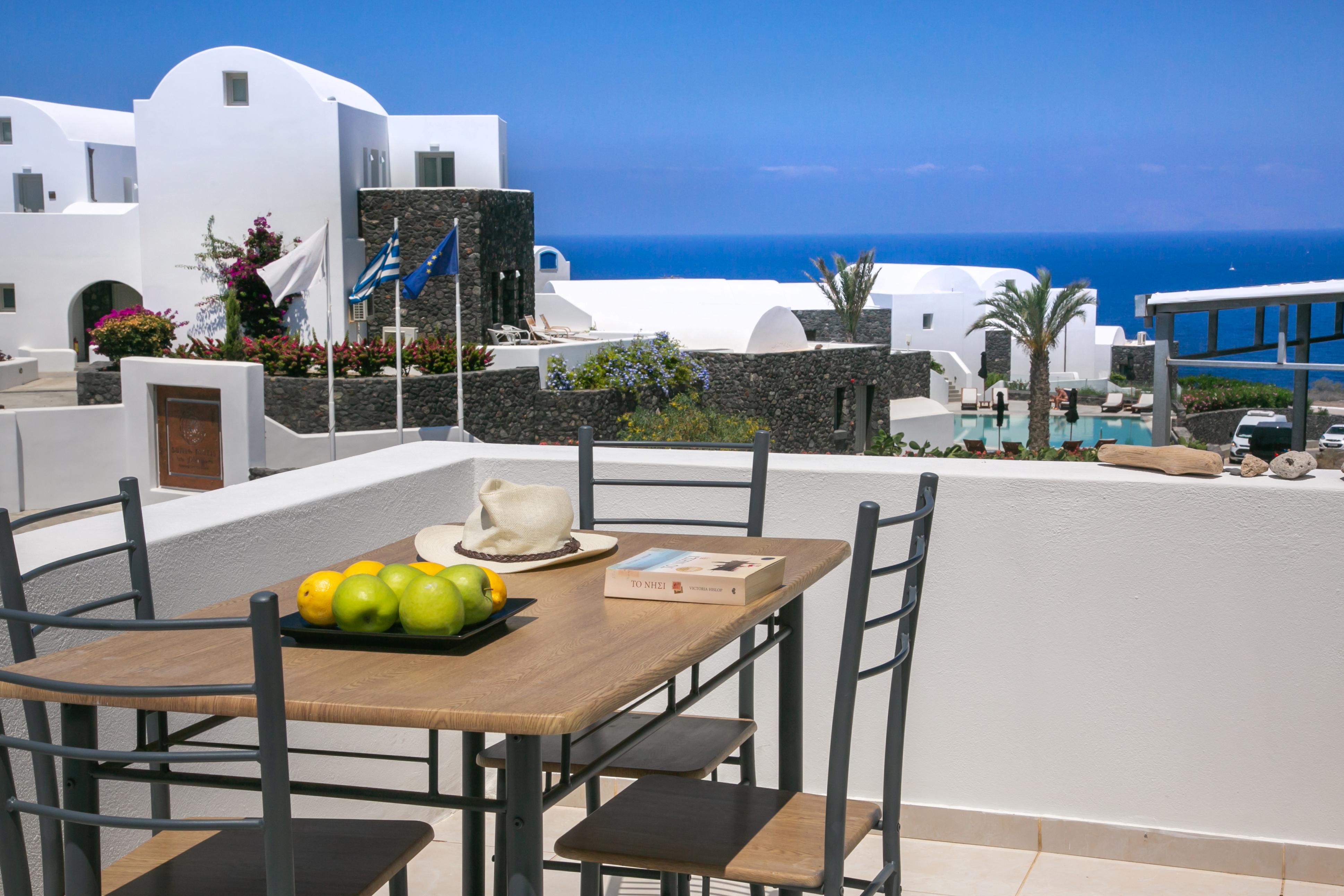 Apanomeria Boutique Aparthotel 3*