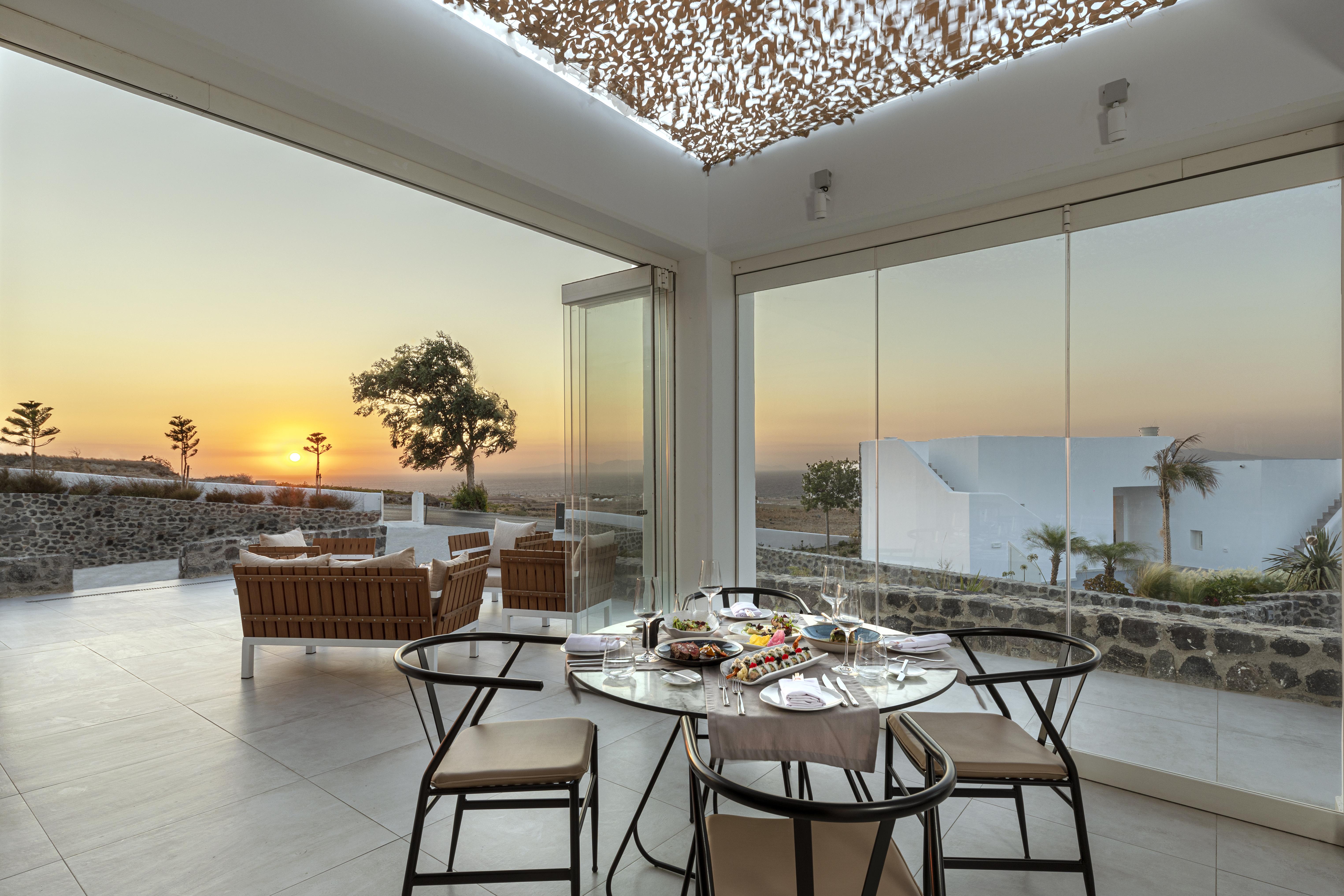Secret View Hotel Oia (Santorini)