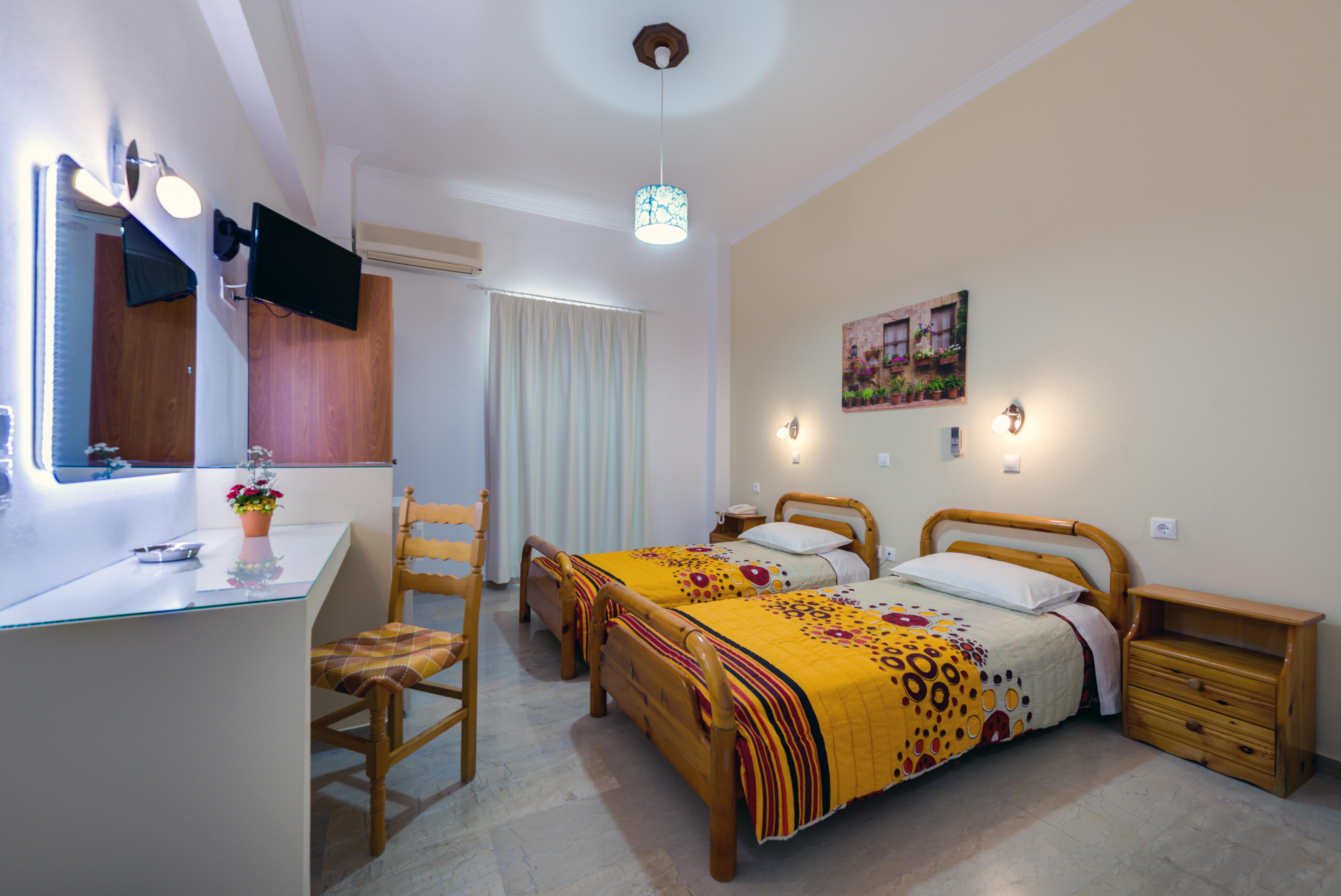Hotel Akis Kamari (Santorini)
