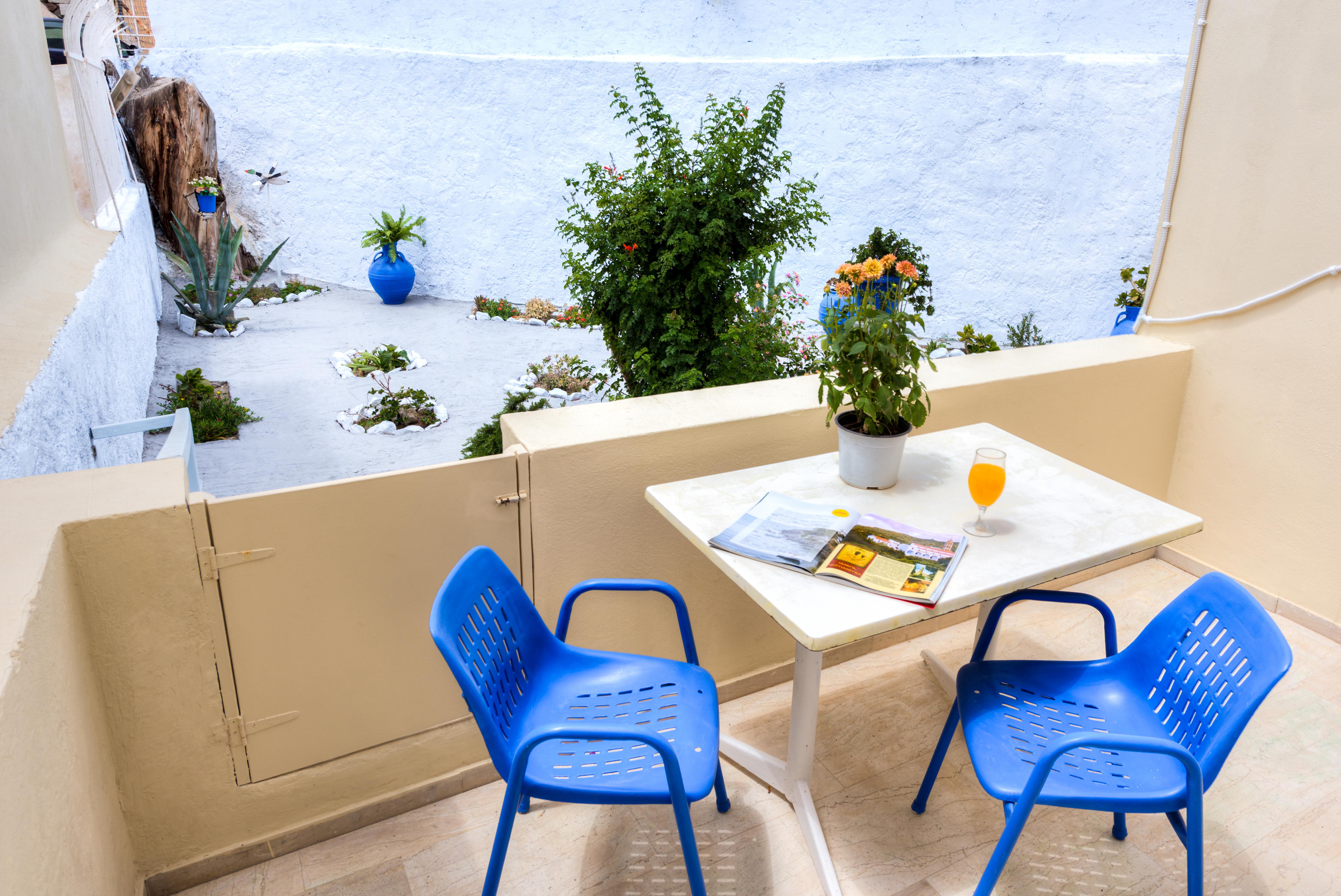 Akis Hotel 2*