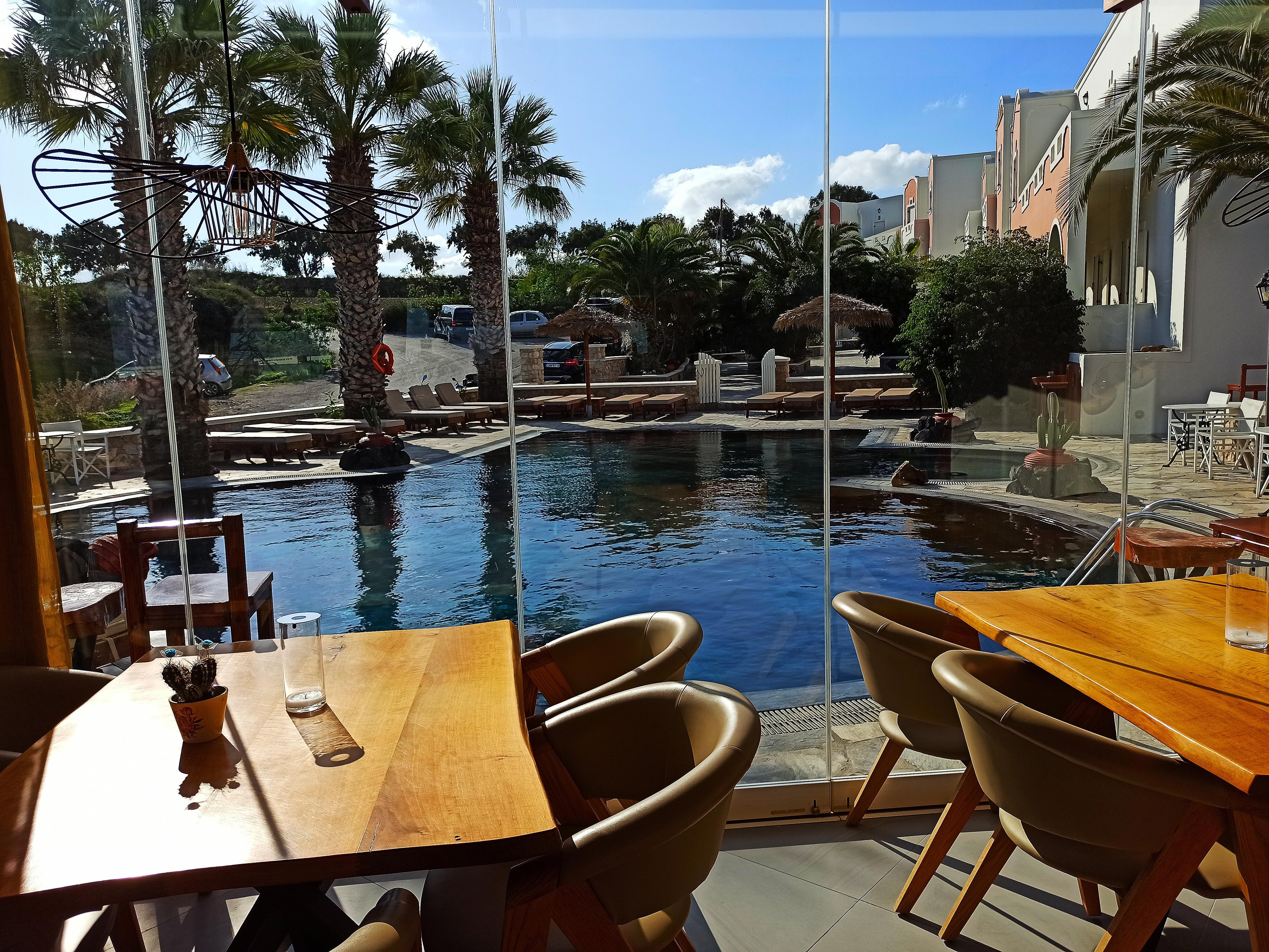 Hotel Manos Karterados (Santorini)
