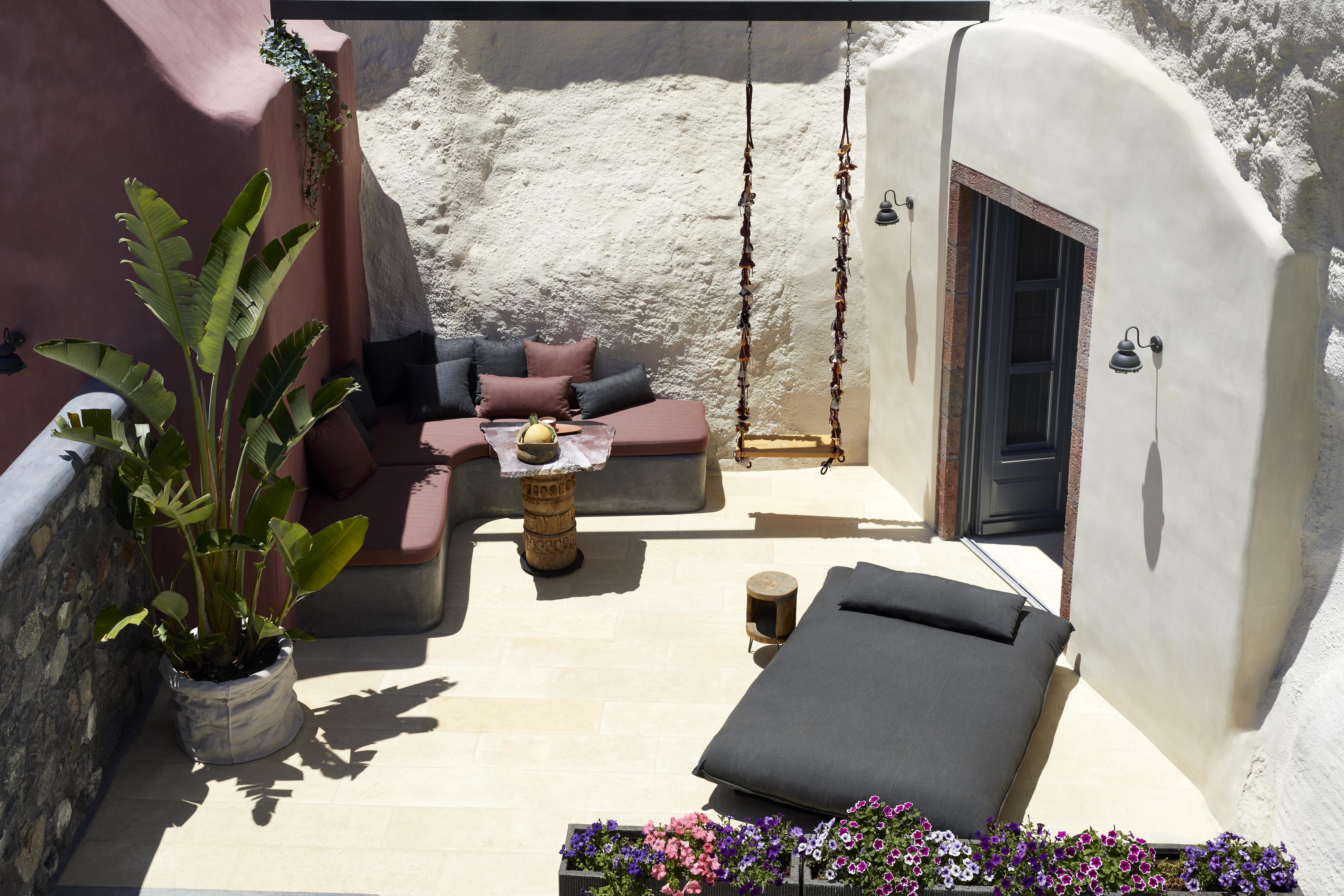 White Pearl Cavalieri (adults Only) 3*