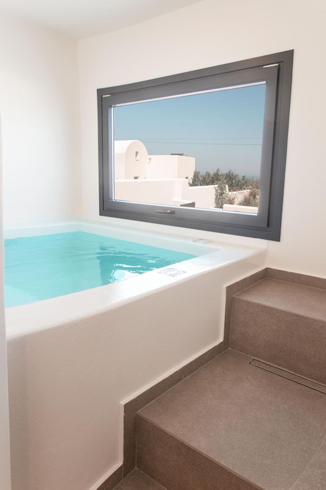 North Wind Luxury Hotel