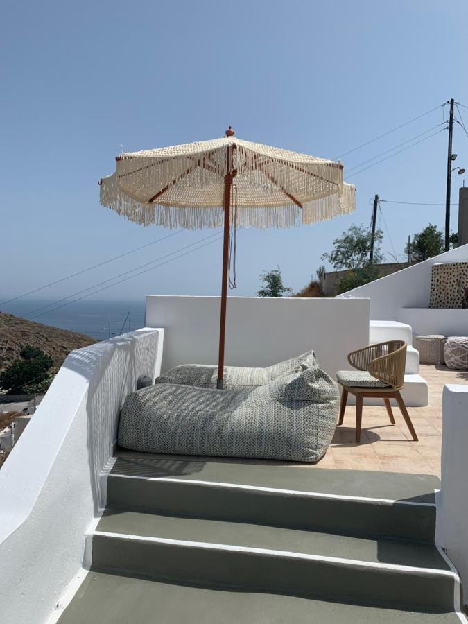 Bed & Breakfast White Curves Santorini *