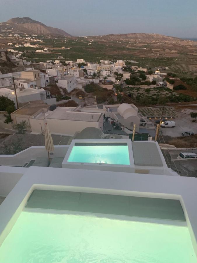 Bed & Breakfast White Curves Santorini