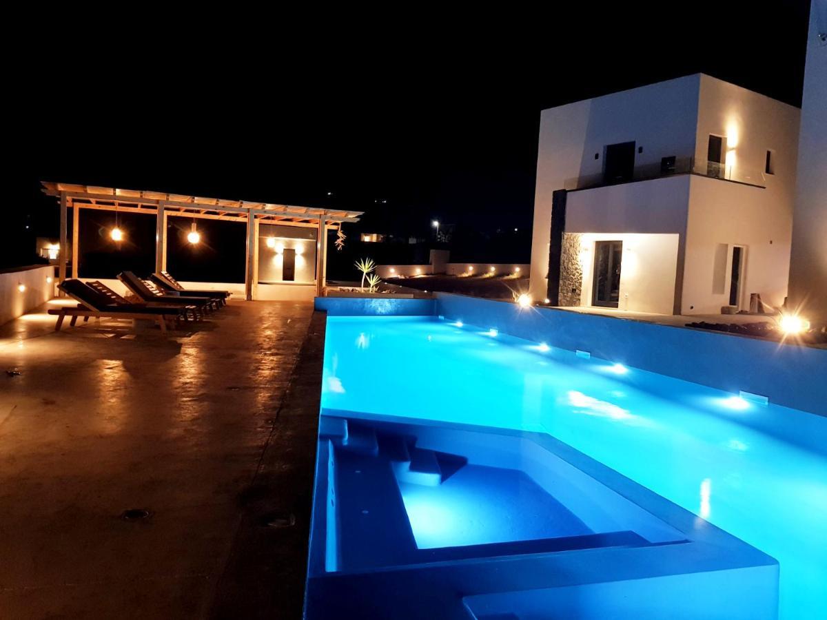 Aparthotel Mylithos Monolithos (Santorini)