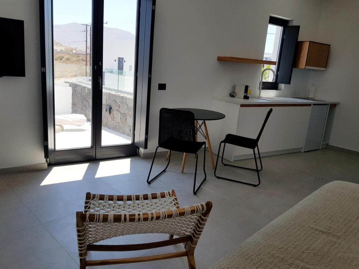 Aparthotel Mylithos Monolithos (Santorini)