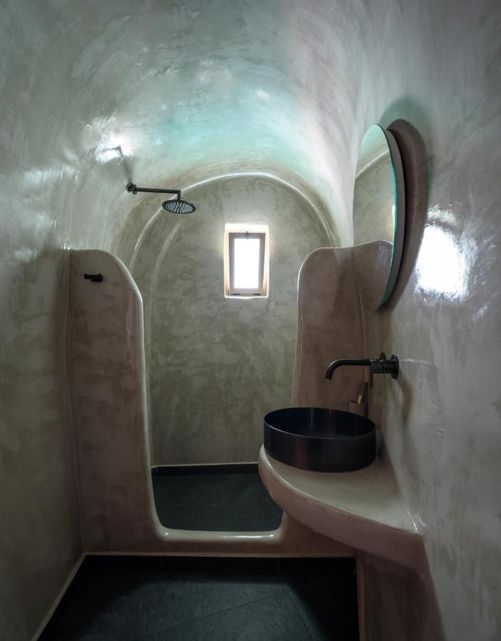 Lotus Cave Hotel