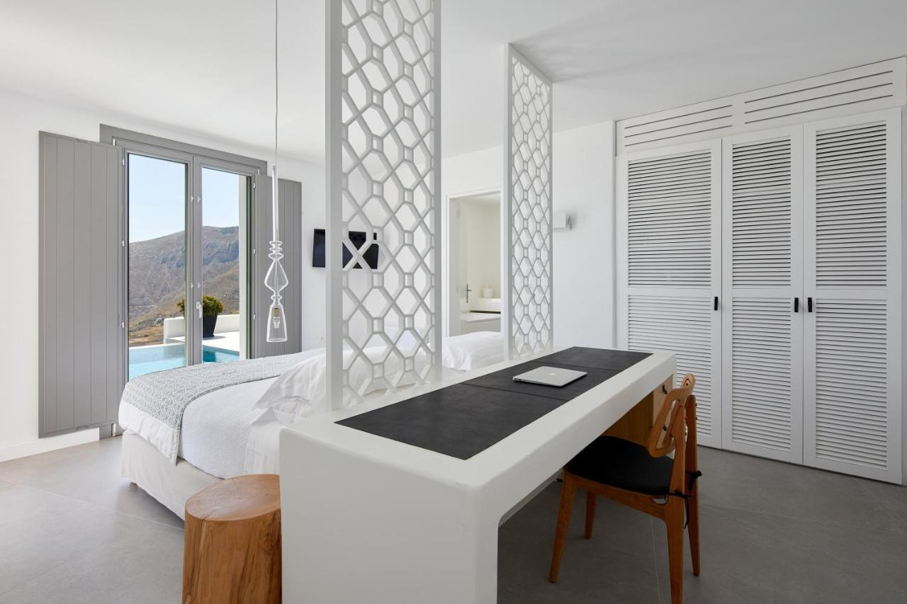 Kamini Santorini