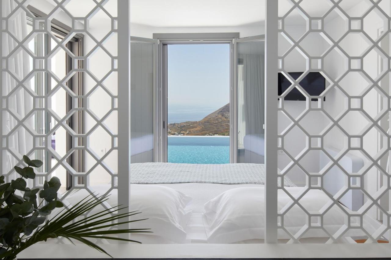 Kamini Santorini Villa *