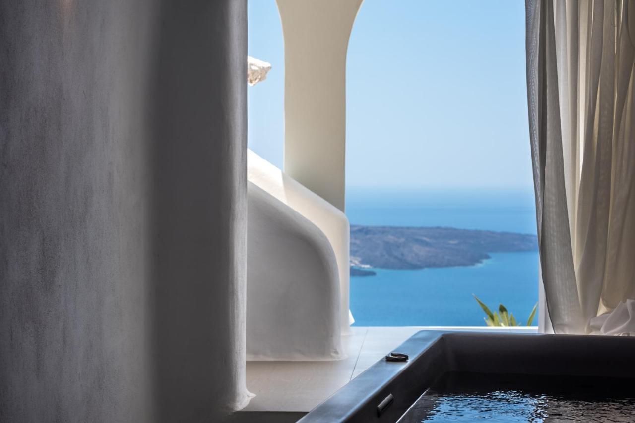Hotel Nefeles Luxury Fira (Santorini)