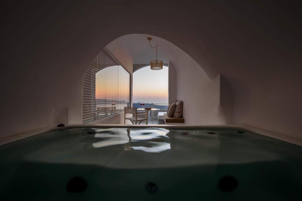 Nefeles Luxury Hotel