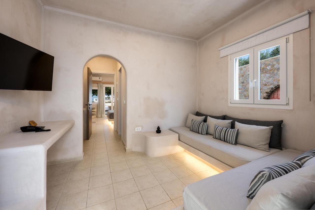 Aelia Luxury Karterados (Santorini)