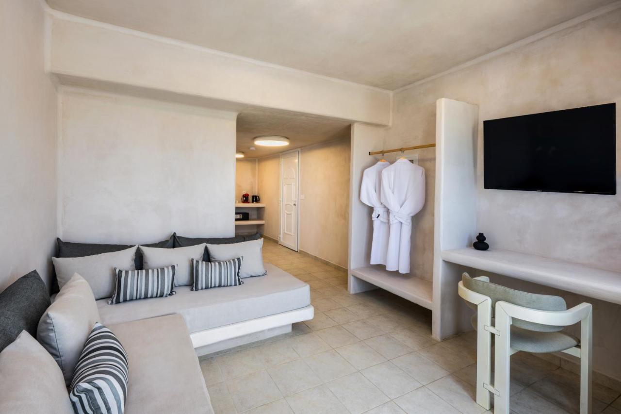 Aparthotel Aelia Luxury Karterados (Santorini)