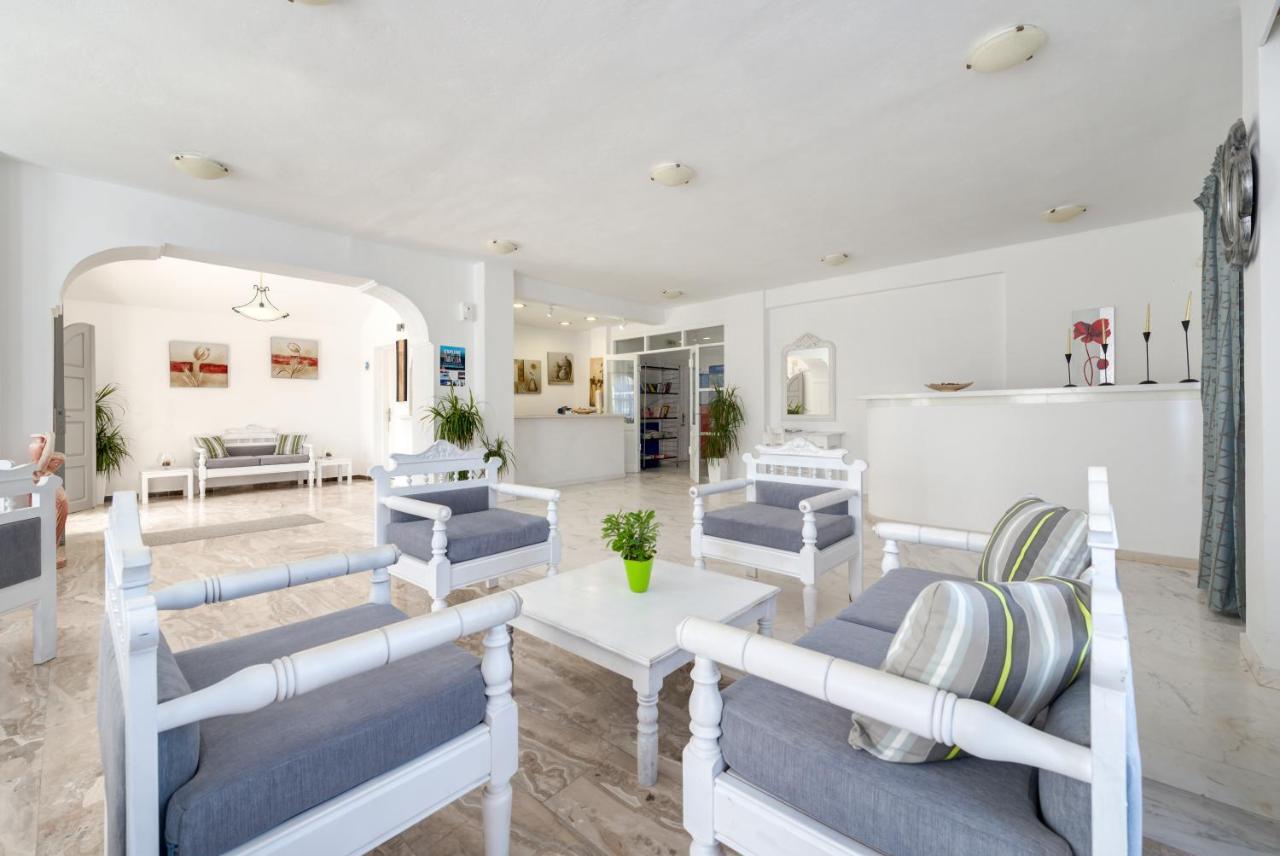 Mohitero 3* Kamari (Santorini)