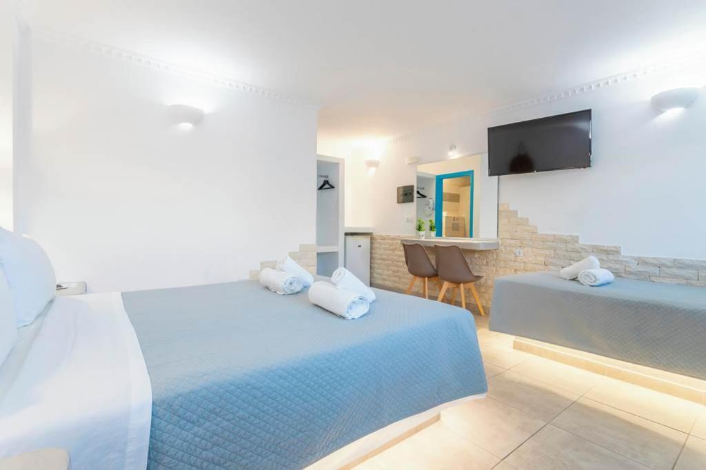Bay Hotel 3*