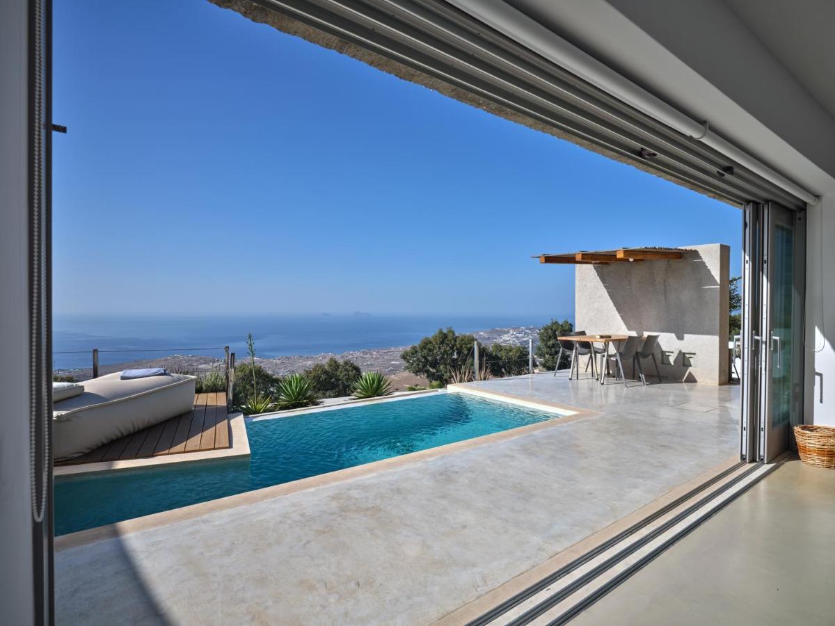 Santorini Heights *