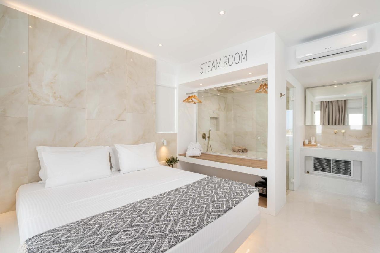 Hotel Cycladic & *
