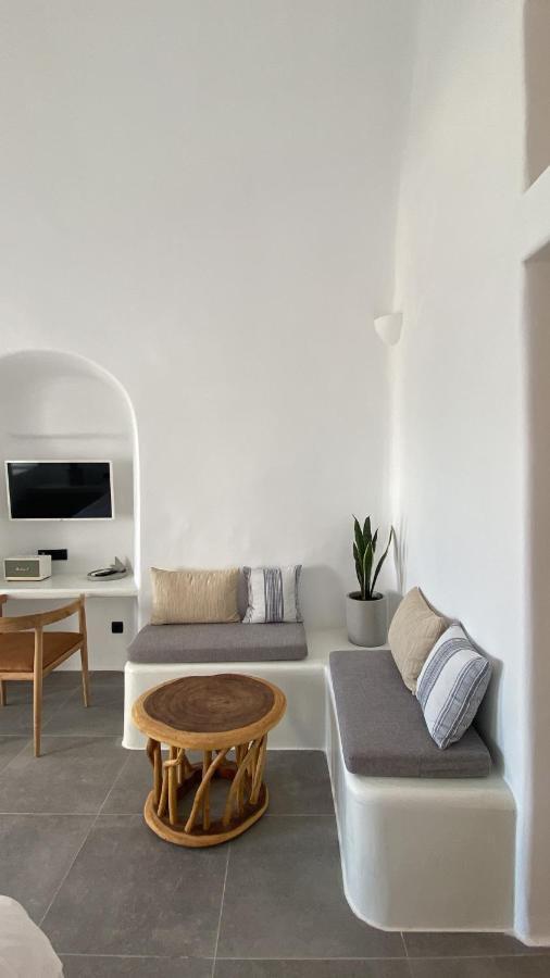 Nomikos 4* Fira (Santorini)