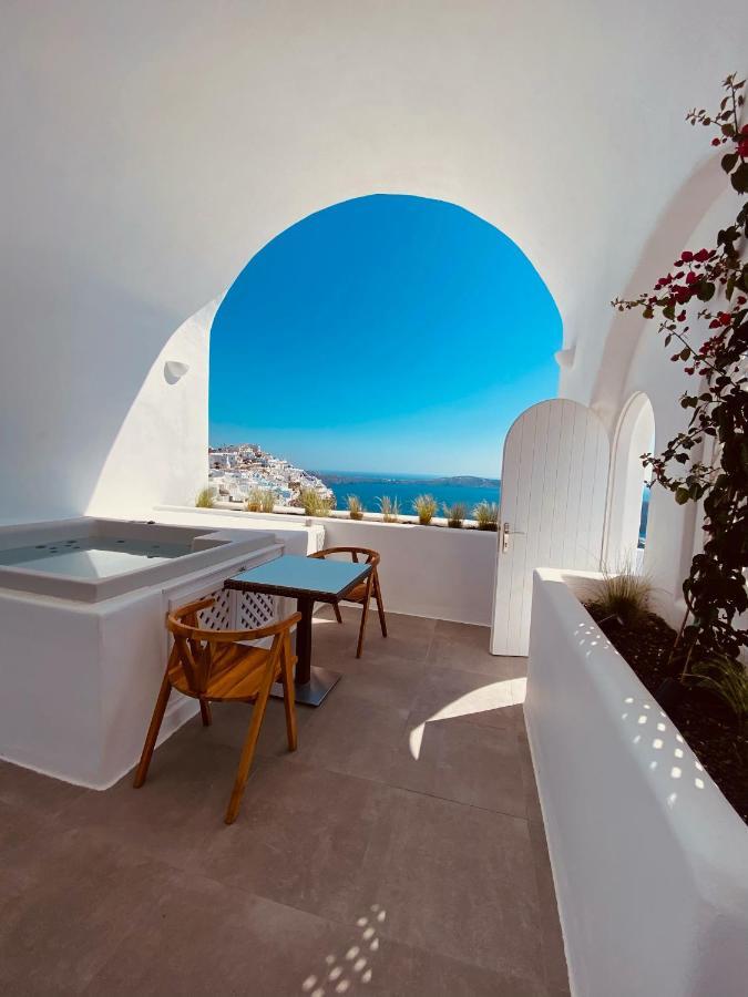 Aparthotel Nomikos