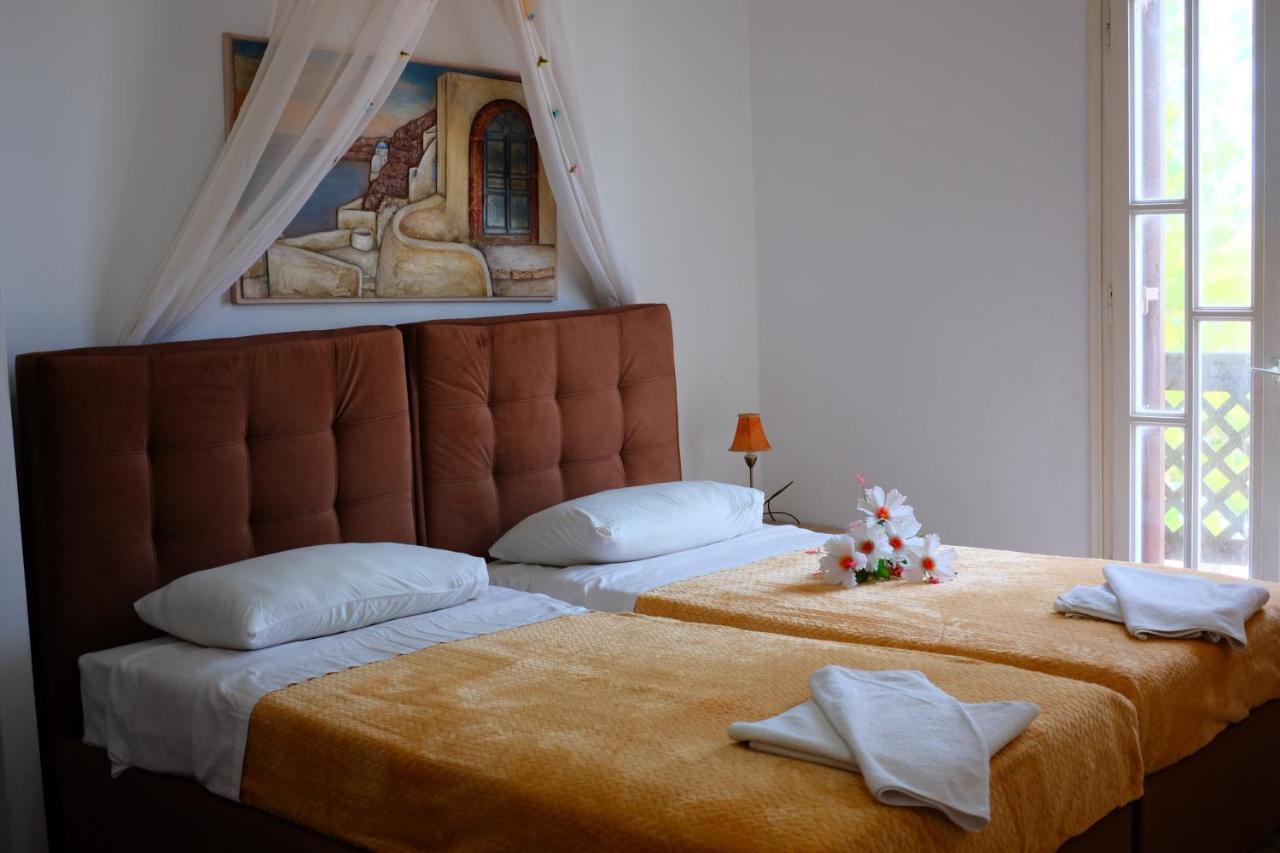 Aparthotel Sweet Heart Kamari (Santorini)