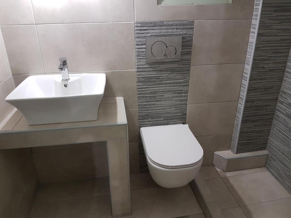 Villa Irini Studios Aparthotel