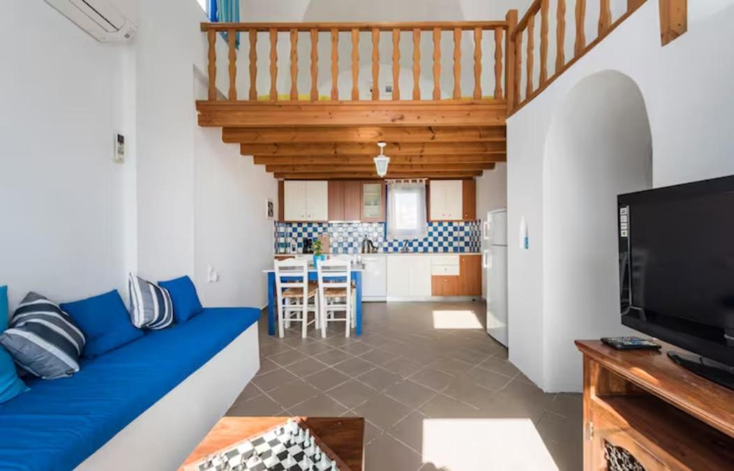 Santorini Traditional * Vothon