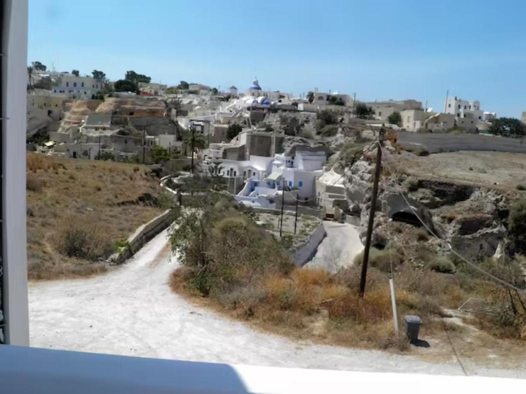Santorini Traditional Vothon