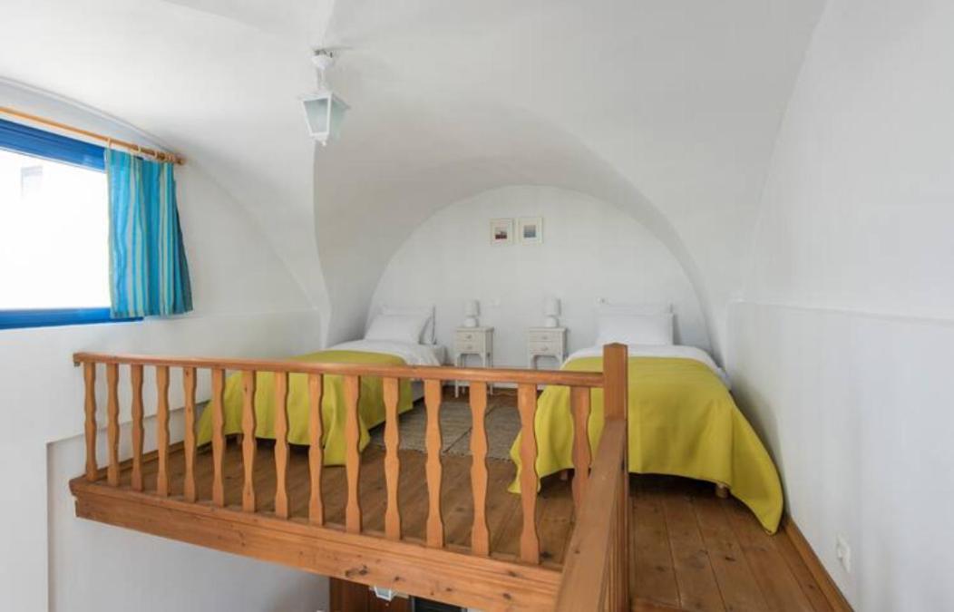 Santorini Traditional Apartment Vothon
