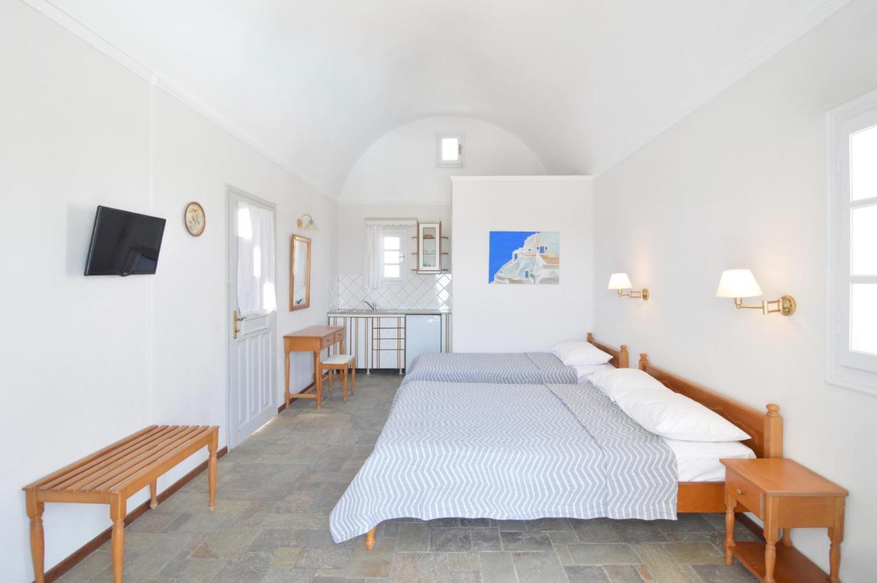 Nostos Studios * Perivolos (Santorini)