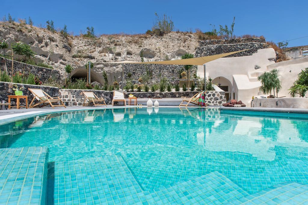 Villa Mantilida Emporio (Santorini)