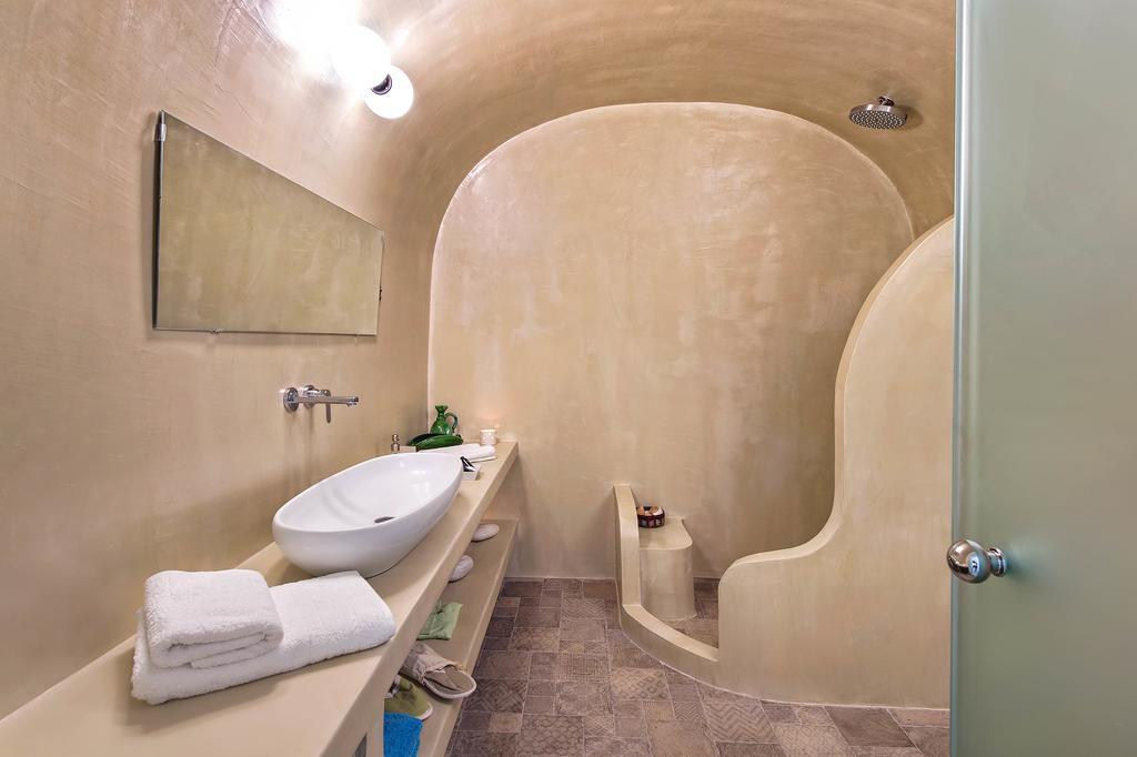 Villa Mantilida Emporio (Santorini)