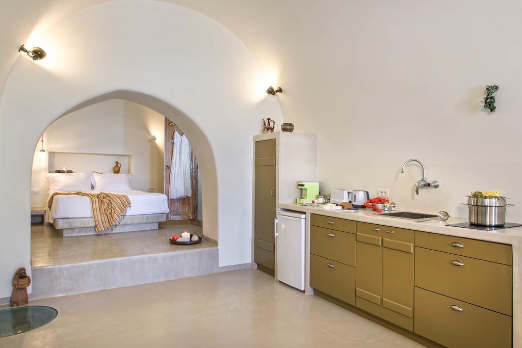 Mantilida Villa *