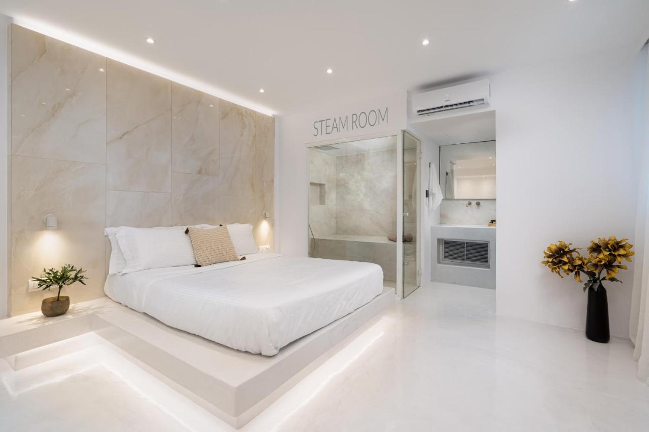Cycladic & Hotel *