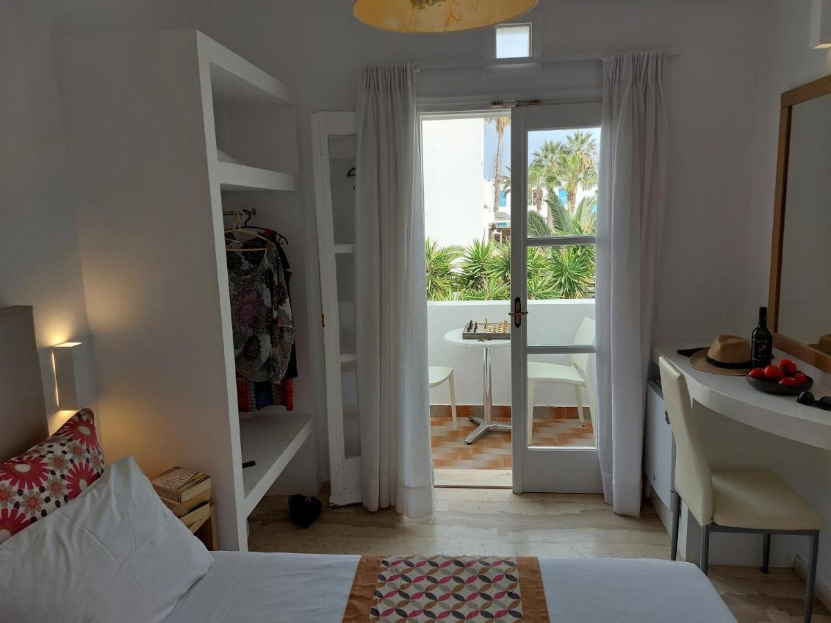 Poseidon 2* Kamari (Santorini)