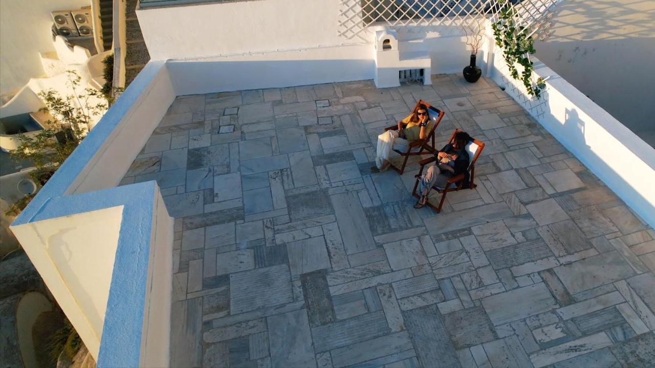 The Atlantis House * Fira (Santorini)