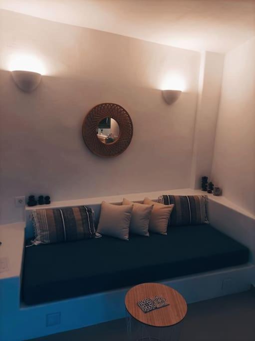 Apartment Finikas Cave House *