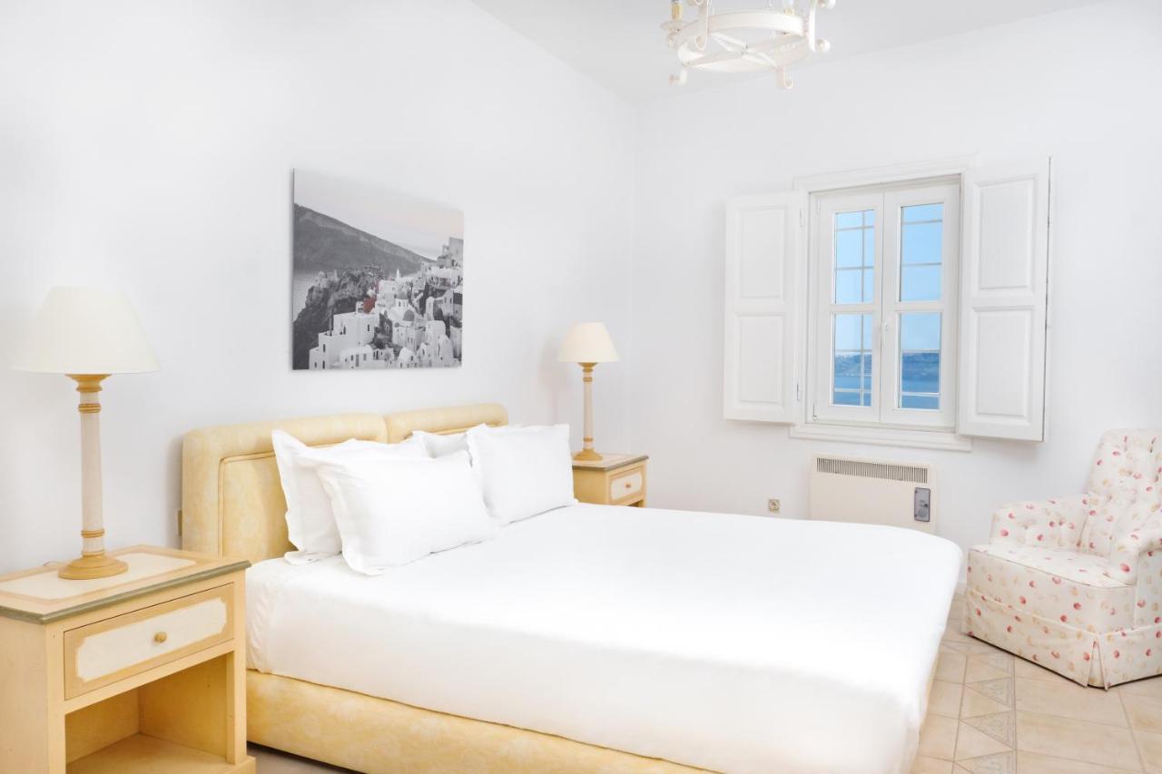 The Atlantis House Fira (Santorini)