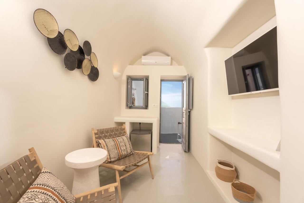 Cilon Santorini Hotel 4*